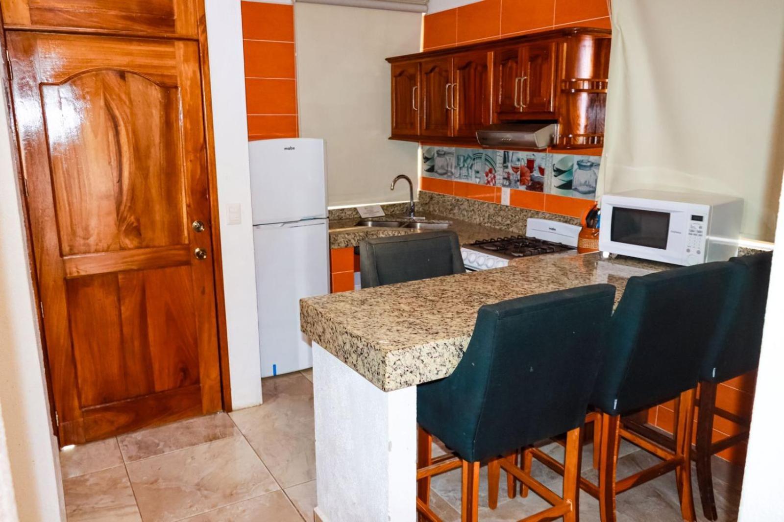 Bungalows Laguna Del Tule San Patricio Melaque Exterior foto