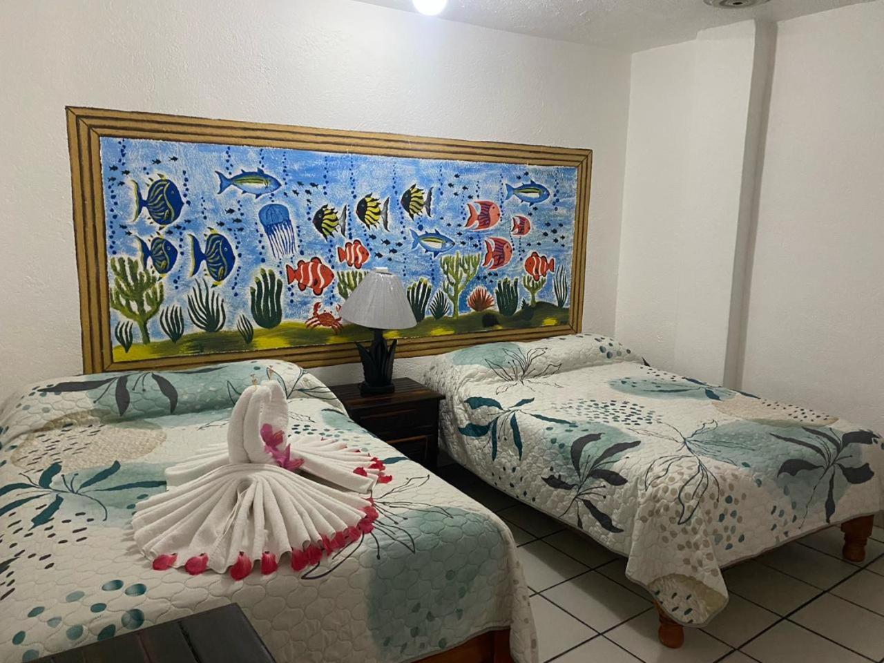 Bungalows Laguna Del Tule San Patricio Melaque Exterior foto