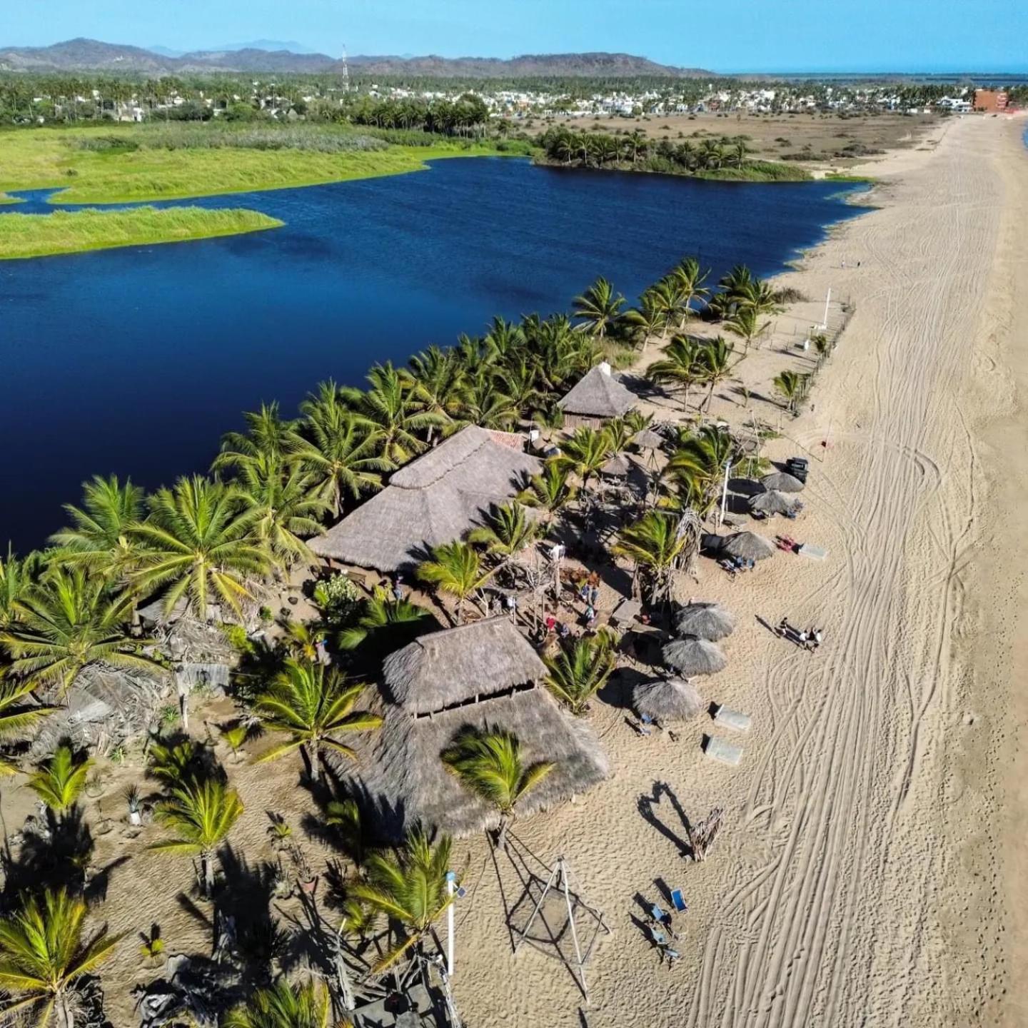 Bungalows Laguna Del Tule San Patricio Melaque Exterior foto